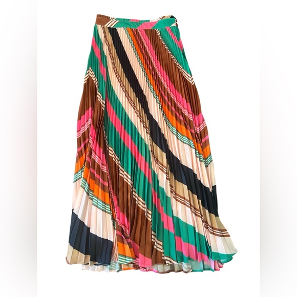 ANTHROPOLOGIE Maeve The Isobel Silky Pleated Skirt Bright Striped Size 6 NWT - Picture 5 of 12